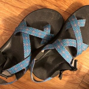 Chacos!!